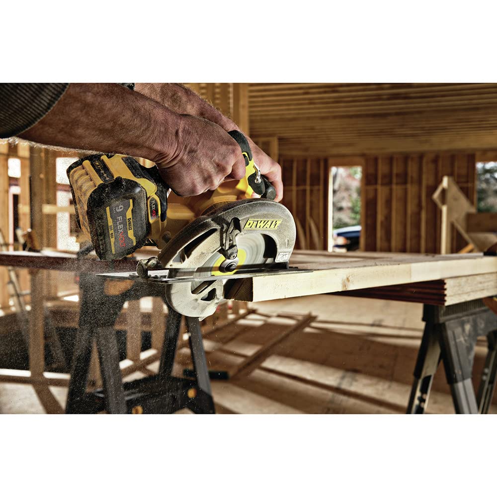 DEWALT FLEXVOLT 60V MAX 7-1/4-Inch Circular Saw Kit