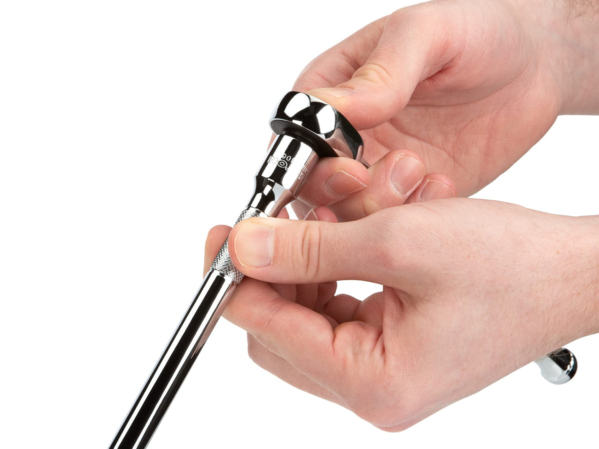 TEKTON 3/8-Inch Drive 6-Point Socket & Ratchet Set